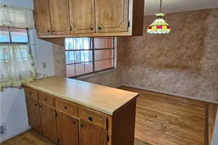 2560 Kennesaw Dr NW, Kennesaw, GA 30152 - Photo 9