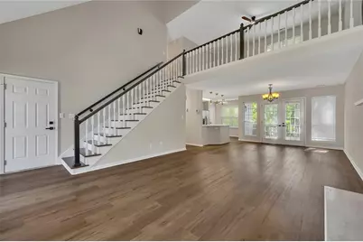 4704 Vineyard Court SE, Smyrna, GA 30082 - Photo 3