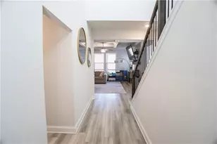 5329 Fox Hl Ln, Oakwood, GA 30566 - Photo 3