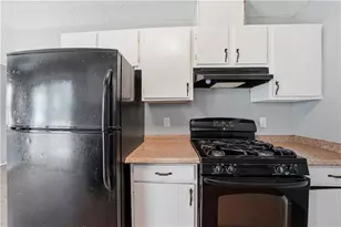 3399 Mansfield Ln, Snellville, GA 30039 - Photo 9