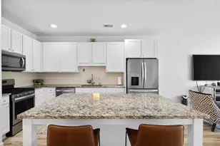 2874 Barnett Ct NW, Atlanta, GA 30318 - Photo 11