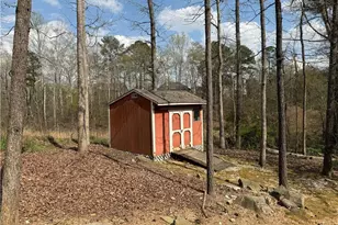 4480 Moorings Ln, Snellville, GA 30039 - Photo 9