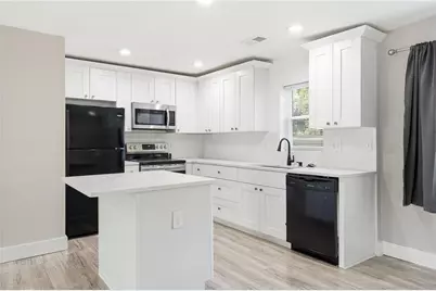 1735 Carter Circle, Atlanta, GA 30344 - Photo 9