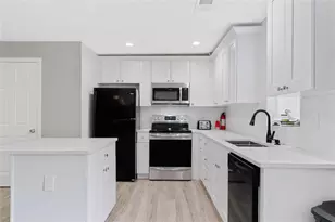 1735 Carter Cir, Atlanta, GA 30344 - Photo 7