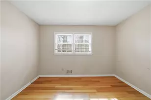 2937 Pebble Ln, Snellville, GA 30078 - Photo 17