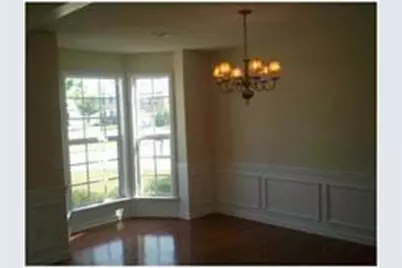 8950 Radford Lane, Suwanee, GA 30024 - Photo 3