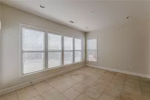 1010 Amicalola Ct, Griffin, GA 30223 - Photo 9