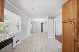 3986 Kirksford Dr, Decatur, GA 30035 - Photo 7