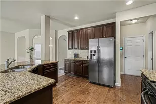 793 Kaitlyn Dr, Loganville, GA 30052 - Photo 15