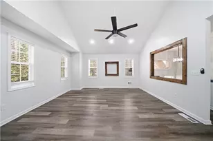 4412 Lucy Ln, Snellville, GA 30039 - Photo 7