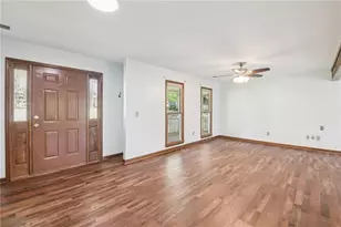 1061 Retner Dr SW, Mableton, GA 30126 - Photo 3