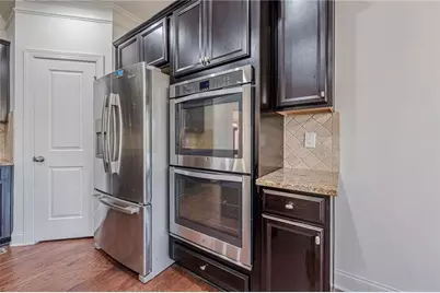 1225 Roswell Manor Circle, Roswell, GA 30076 - Photo 17