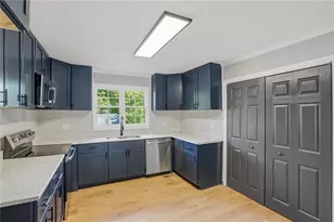110 South St, Dallas, GA 30132 - Photo 11