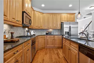 7690 Willoughby Ct, Alpharetta, GA 30005 - Photo 13