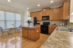 2724 Blakely Dr, Suwanee, GA 30024 - Photo 15