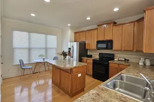 2724 Blakely Dr, Suwanee, GA 30024 - Photo 13