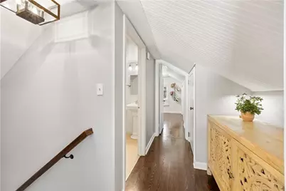 2389 Hurst Drive NE, Atlanta, GA 30305 - Photo 21