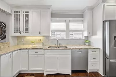 2389 Hurst Drive NE, Atlanta, GA 30305 - Photo 11