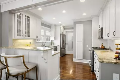 2389 Hurst Drive NE, Atlanta, GA 30305 - Photo 9