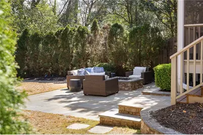 2389 Hurst Drive NE, Atlanta, GA 30305 - Photo 33