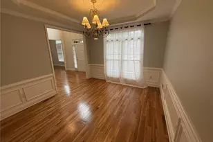 5730 Devonshire Way, Cumming, GA 30040 - Photo 9