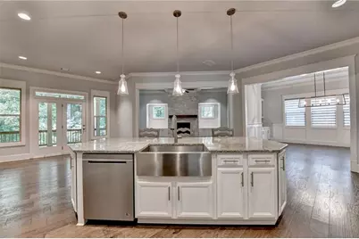 925 Settles Creek Way, Suwanee, GA 30024 - Photo 23