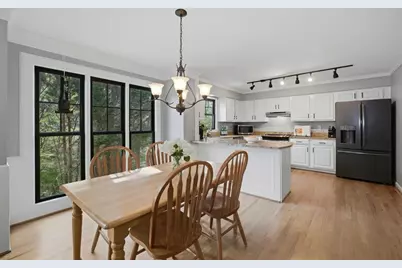 4186 Riverhill Court NE, Roswell, GA 30075 - Photo 13