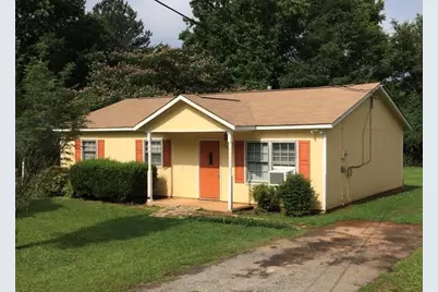 107 Oakwood Circle, Griffin, GA 30223 - Photo 1