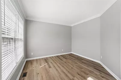 1304 Kirkwood Lane, Smyrna, GA 30082 - Photo 9