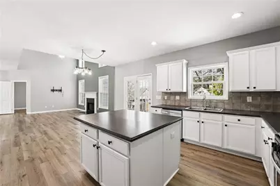 1304 Kirkwood Lane, Smyrna, GA 30082 - Photo 15