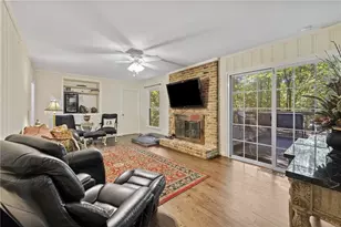 6610 Williamson Dr, Atlanta, GA 30328 - Photo 11