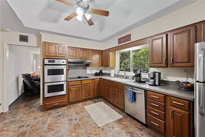 6610 Williamson Drive, Atlanta, GA 30328 - Photo 7