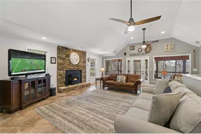 5457 Dogwood Lane, Gainesville, GA 30504 - Photo 3