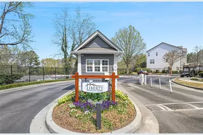 1736 Liberty Parkway NW, Atlanta, GA 30318 - Photo 37