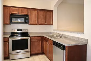 1402 Bayrose Cir, East Point, GA 30344 - Photo 5