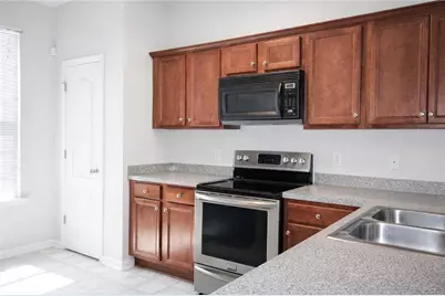 1402 Bayrose Circle #2B, East Point, GA 30344 - Photo 7