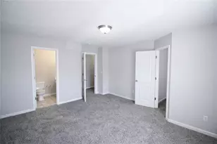 1402 Bayrose Cir, East Point, GA 30344 - Photo 11