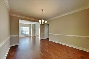 450 Fairway Walk Dr, Lawrenceville, GA 30043 - Photo 7