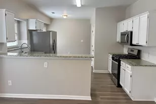 4390 Pinewalk Dr, Alpharetta, GA 30022 - Photo 11