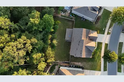 410 Hathaway Avenue, Woodstock, GA 30188 - Photo 13