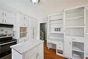 1324 N Hicks Cir NW, Conyers, GA 30012 - Photo 11