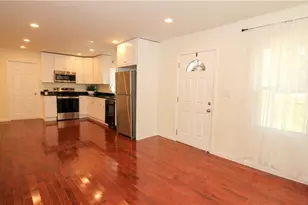 899 E Doyle St, Toccoa, GA 30577 - Photo 5