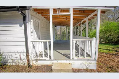 899 E Doyle Street, Toccoa, GA 30577 - Photo 23