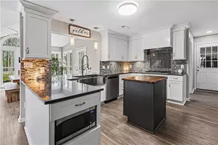 409 Hampton Green, Peachtree City, GA 30269 - Photo 11