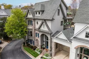 1359 Village Park Dr NE, Atlanta, GA 30319 - Photo 1