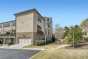 2381 Brissett Ln, Brookhaven, GA 30319 - Photo 5