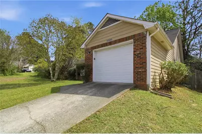 8680 Redland Court, Jonesboro, GA 30238 - Photo 3