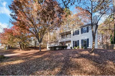 1810 River Rock Trail, Woodstock, GA 30188 - Photo 3