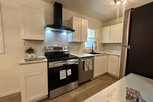 898 Verona Dr, Clarkston, GA 30021 - Photo 9