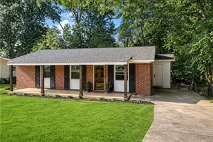 898 Verona Dr, Clarkston, GA 30021 - Photo 3